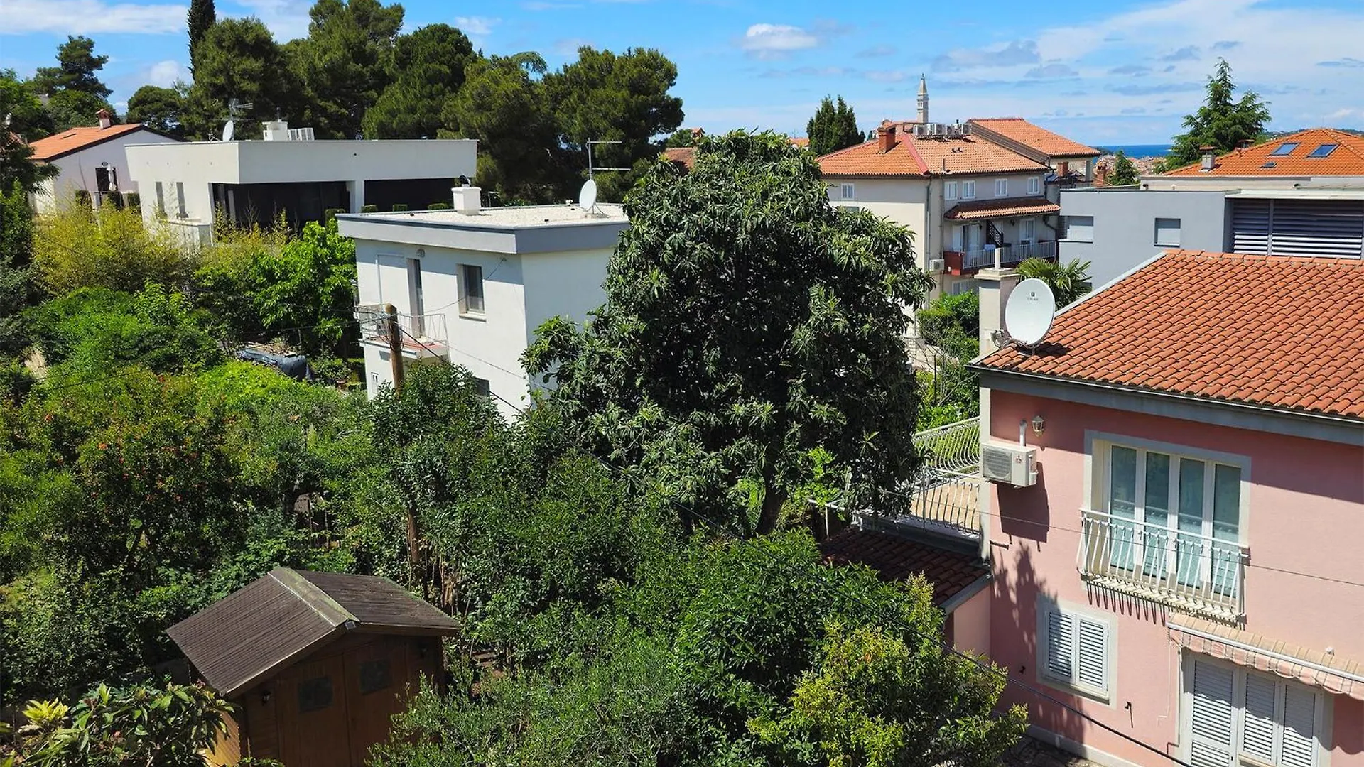 Amazing Apartment In Rovinj With Kitchen